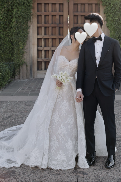 Attractive Long White Strapless Ball Gown Lace Wedding Dress