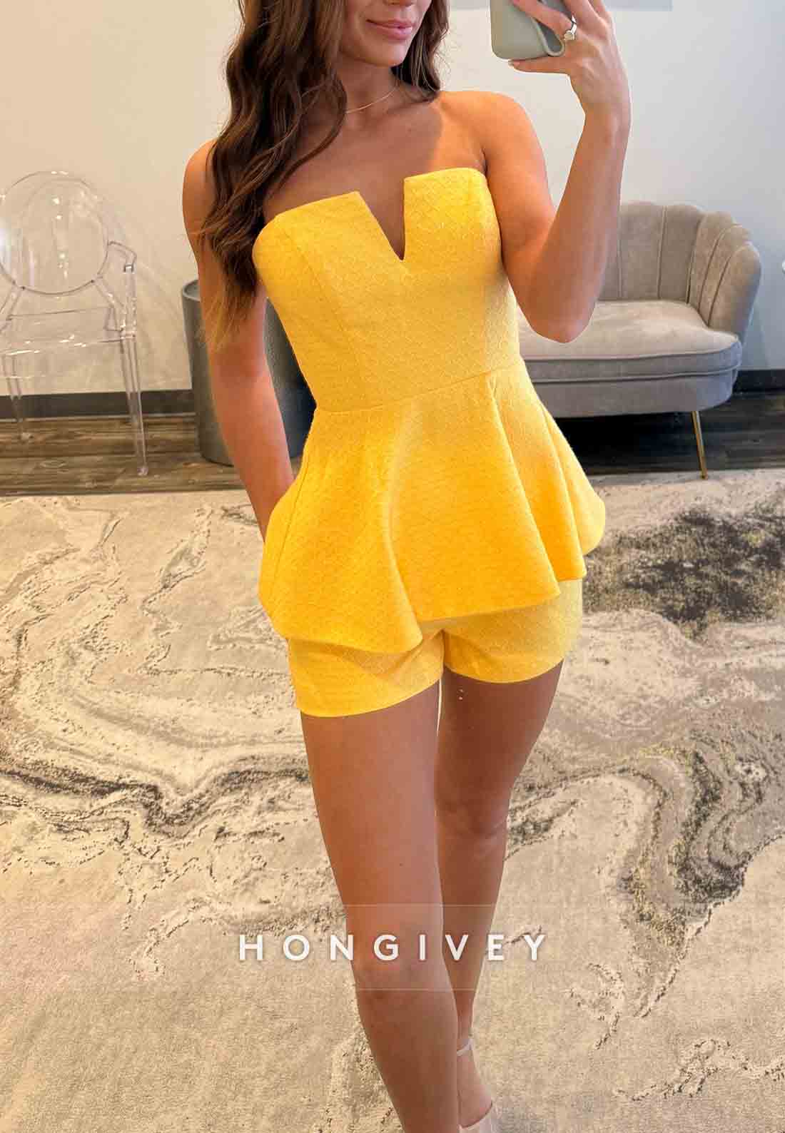 Simple Strapless Pantsuit Sleeveless Low Back Pleated Short Homecoming Dress