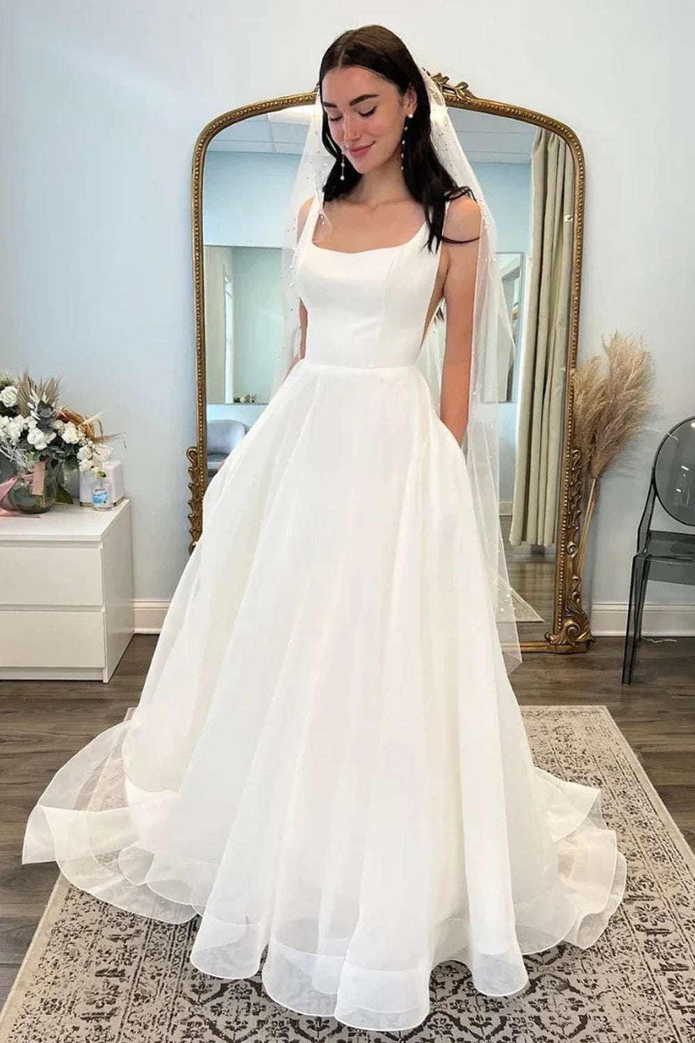 Bateau Sleeveless Backless Beach Wedding Dress With Backless