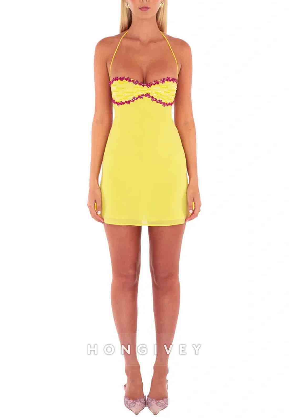Chic A Line Spaghetti Straps Yellow Short Homecoming Dress with Sequins