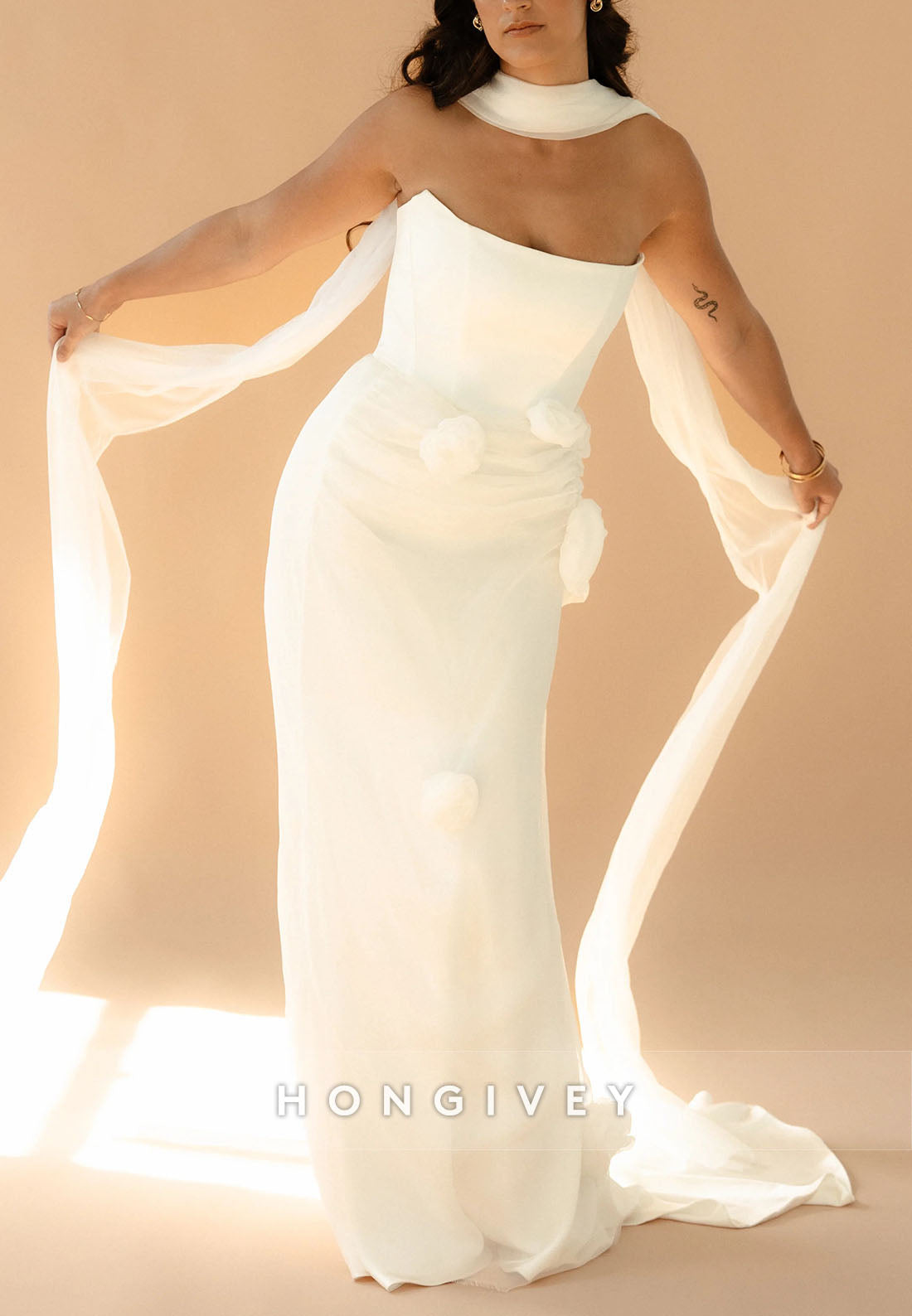 Halter Column Floor-Length Strapless Wedding Dresses with 3D Flowers