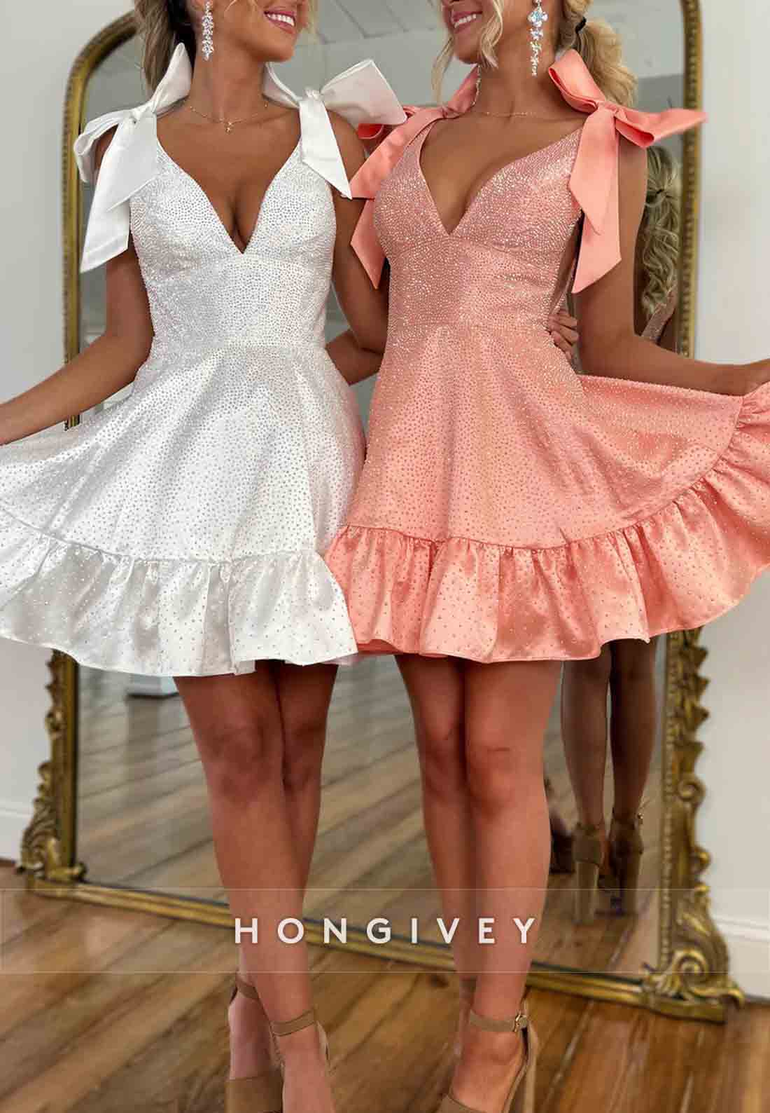 Low V-Neck Bowknot A-Line Pleated Satin Glitter Princess Short Homecoming Dresses