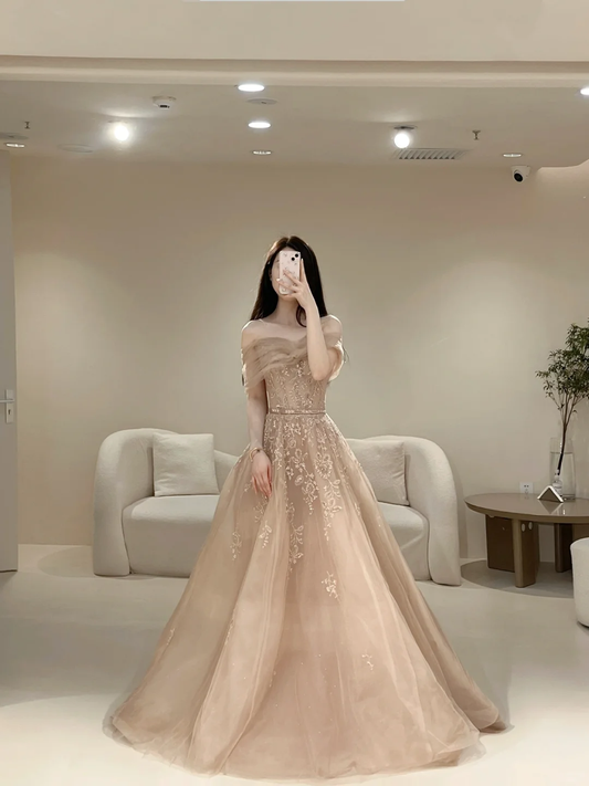 Charming Ball Gown Off The Shoulder Champagne Tulle Long Prom Dresses Impress 20th Birthday Outfits Prom Gown AB911
