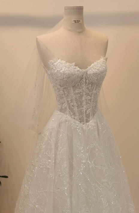 Timeless Bridal Gown Ball Gown Off The Shoulder White Lace Appliques Long Sleeves Wedding Dresses Elegant Bridal Gowns