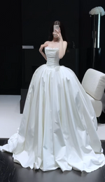 Timeless Strapless Ball Gown Satin Long Wedding Dresses White Bridal Gowns Sleeveless Bridal Dresses