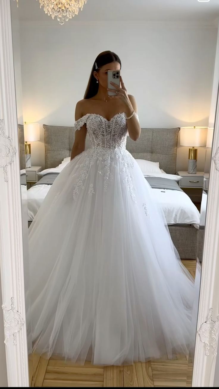 Ethereal Wedding Dress Ball Gown Off The Shoulder Tulle White Wedding Dresses Bridal Gowns