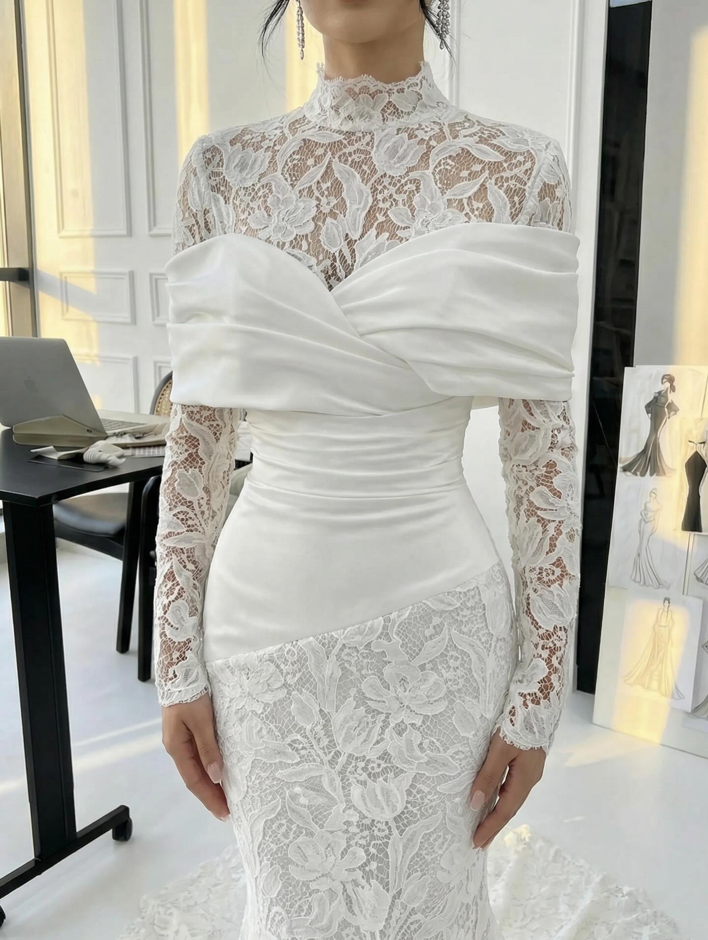 Lace High Neck Long Sleeve Mermaid Floor-Length Wedding Dress