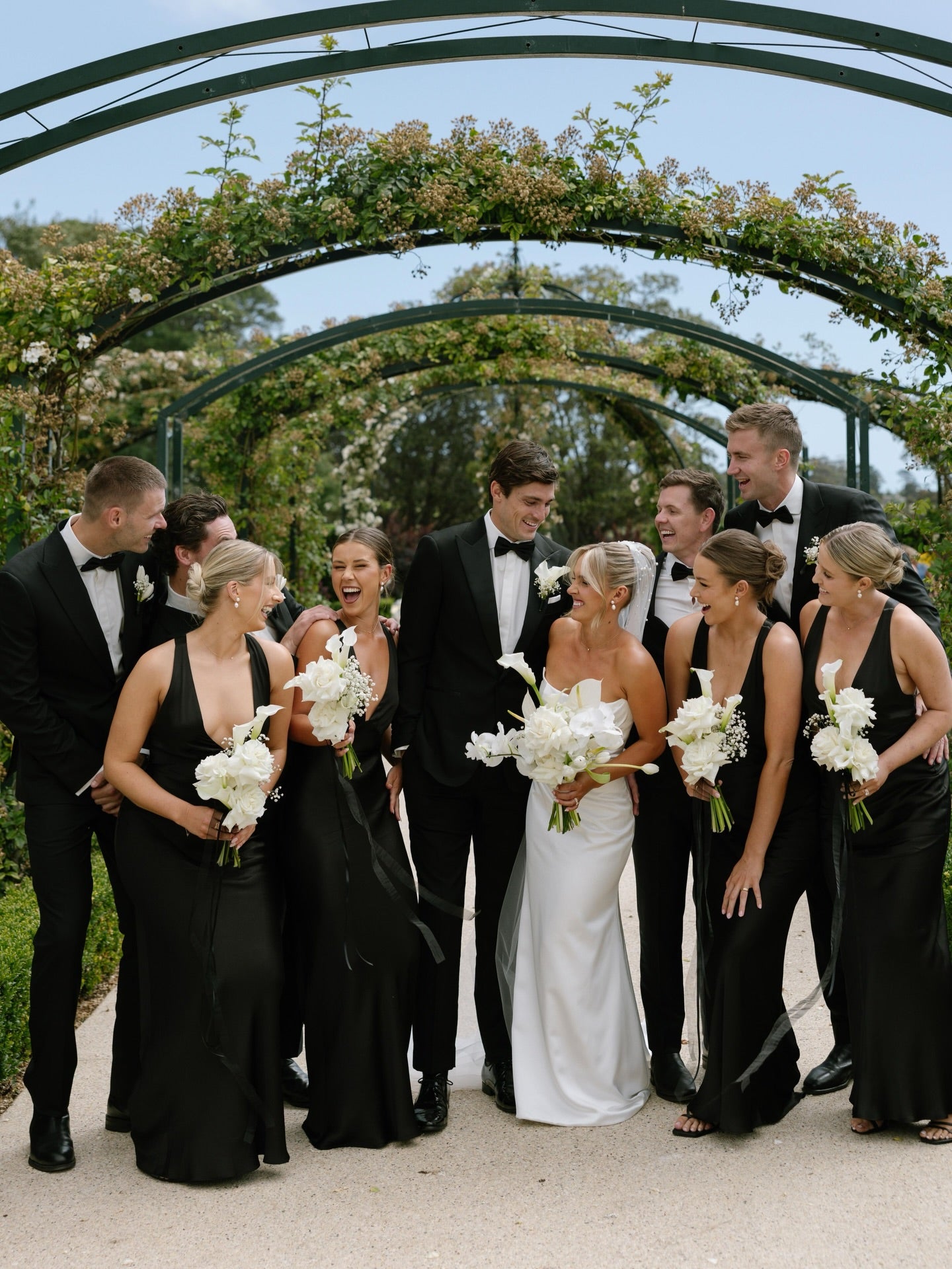 Simple Strapless Sleeveless Mermaid Floor-Length Wedding Dress