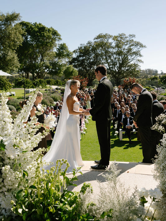 Simple Strapless Sleeveless Mermaid Floor-Length Wedding Dress