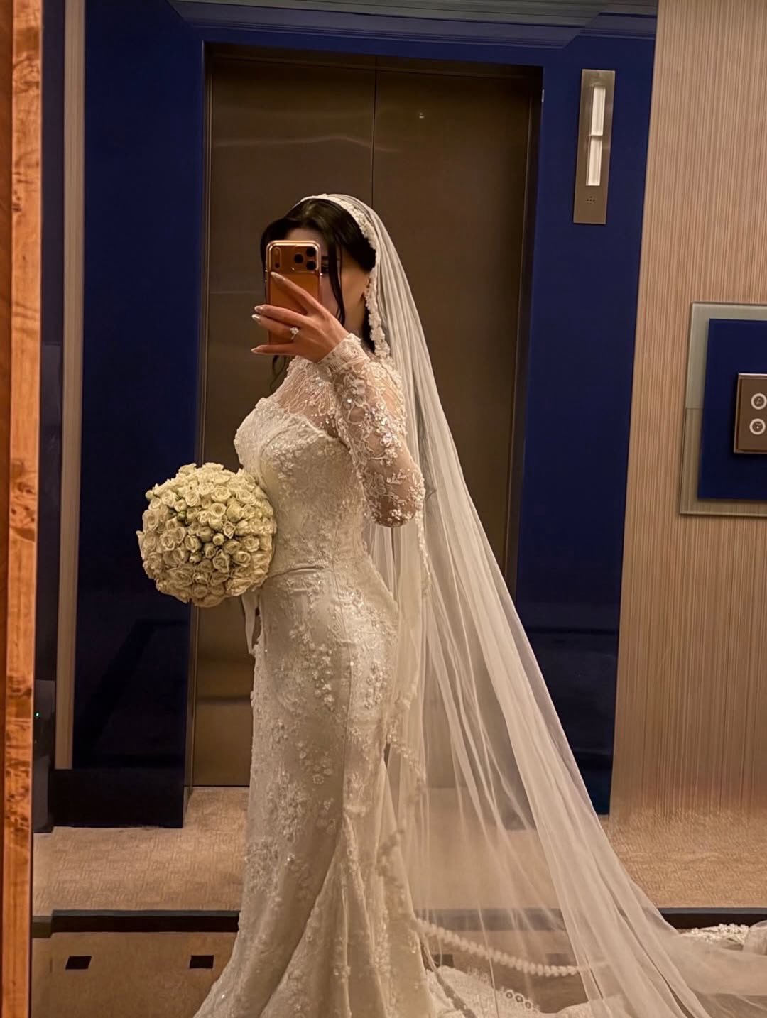 Lace High Neck Long Sleeve Mermaid Floor-Length Wedding Dress