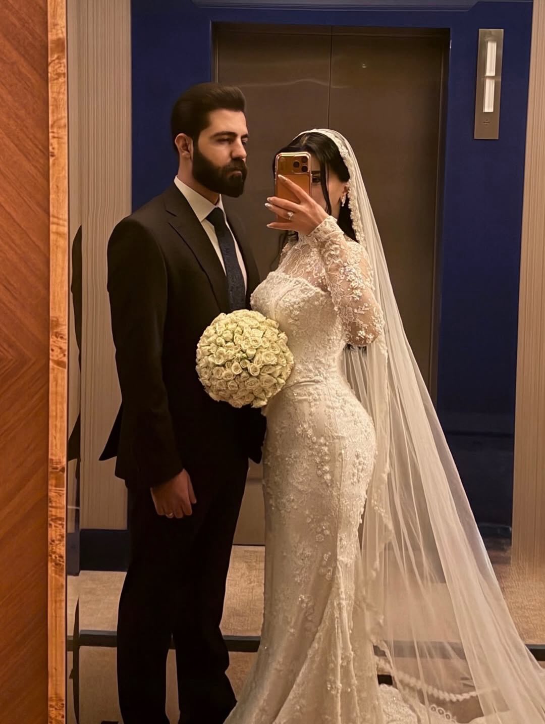 Lace High Neck Long Sleeve Mermaid Floor-Length Wedding Dress
