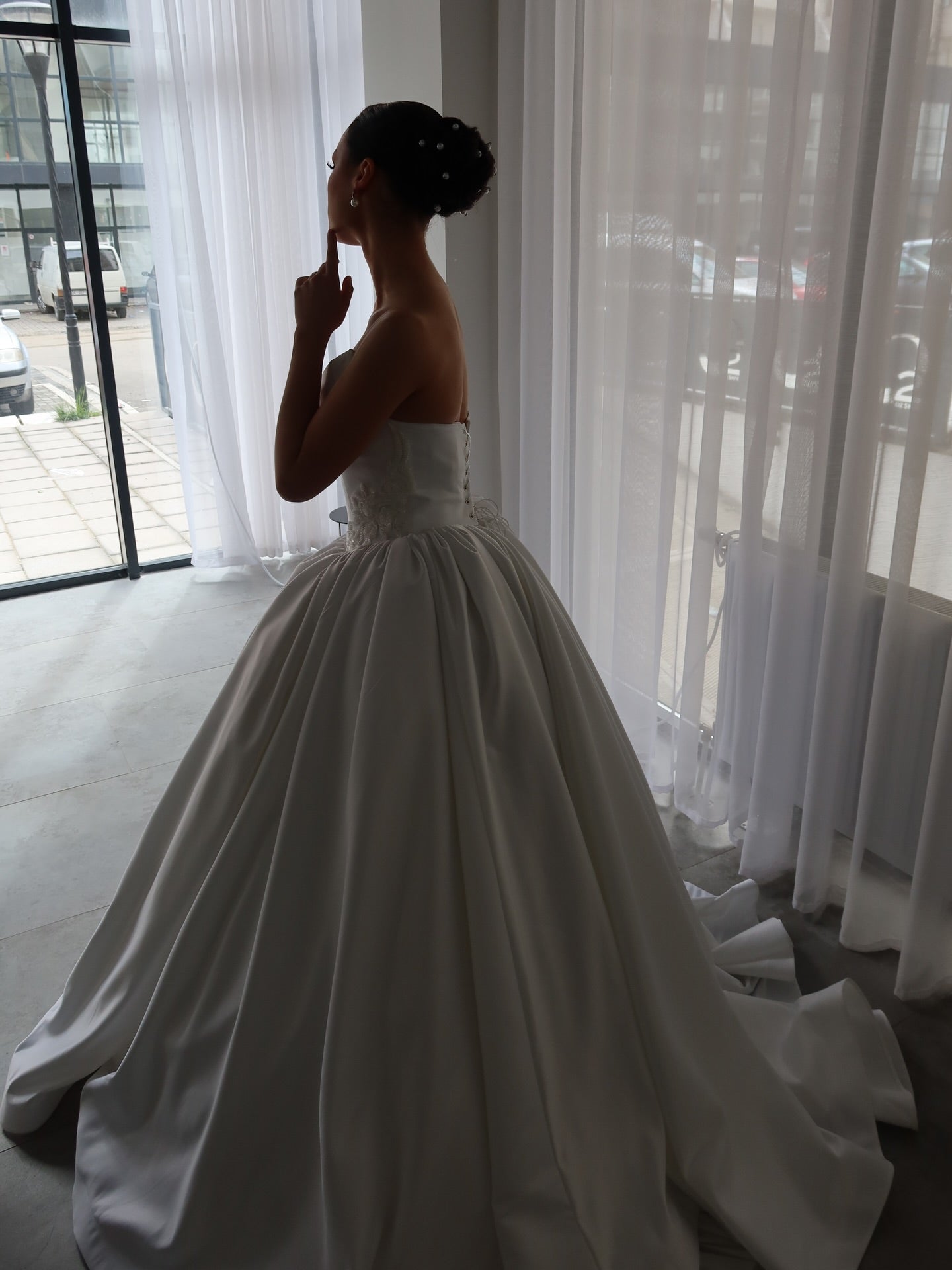 Sweetheart Cape Short Sleeve A-Line Floor-Length Wedding Dress