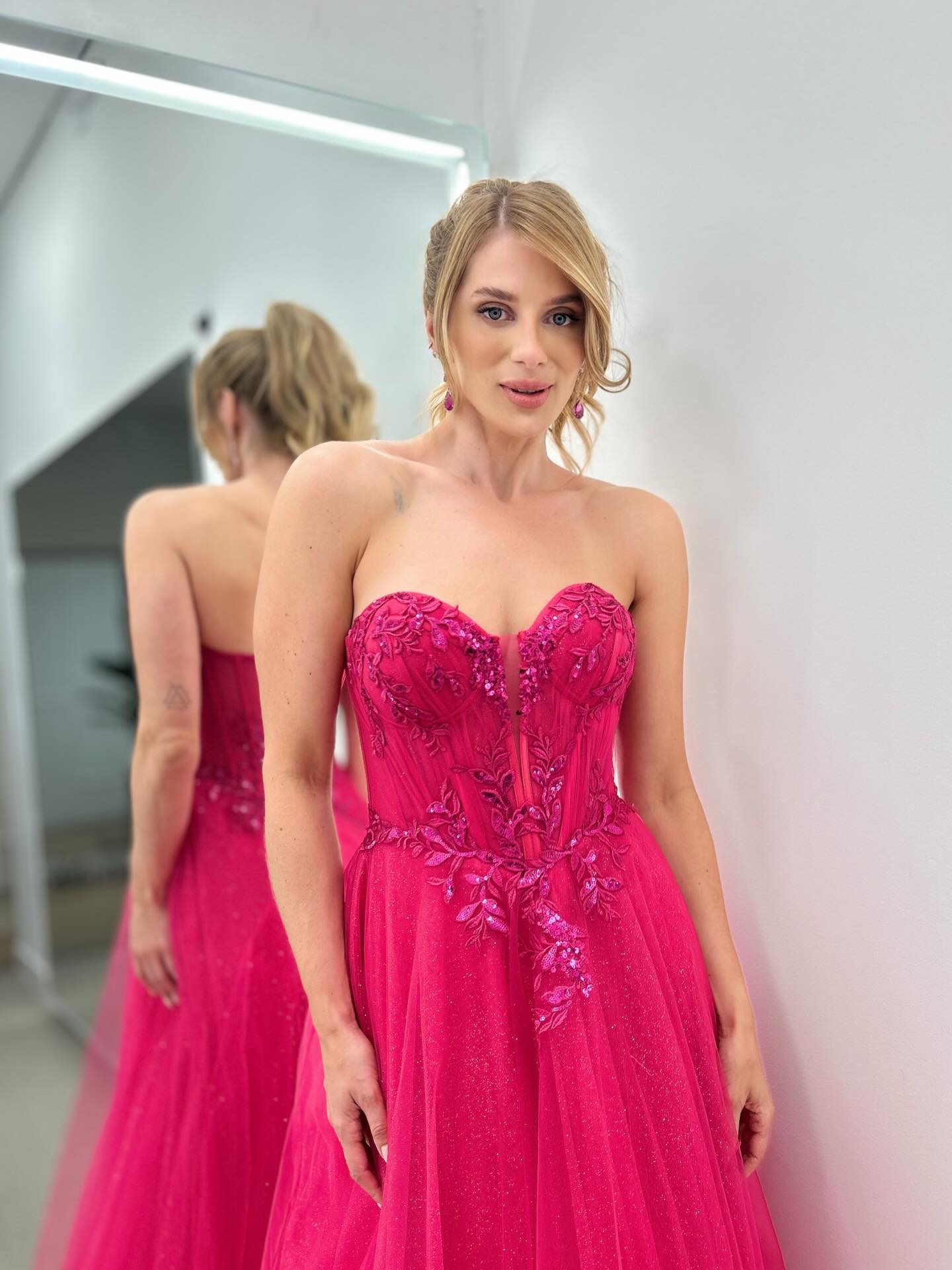 Sweetheart Applique Sleeveless Tulle A-Line Prom Dress