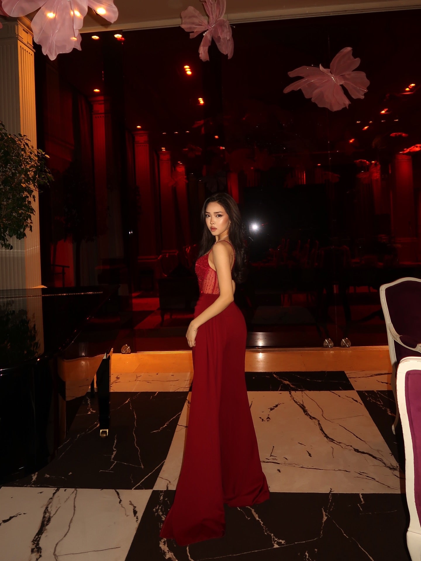 Spaghetti Strap Sleeveless Sheer Mermaid Side Slit Evening Dress