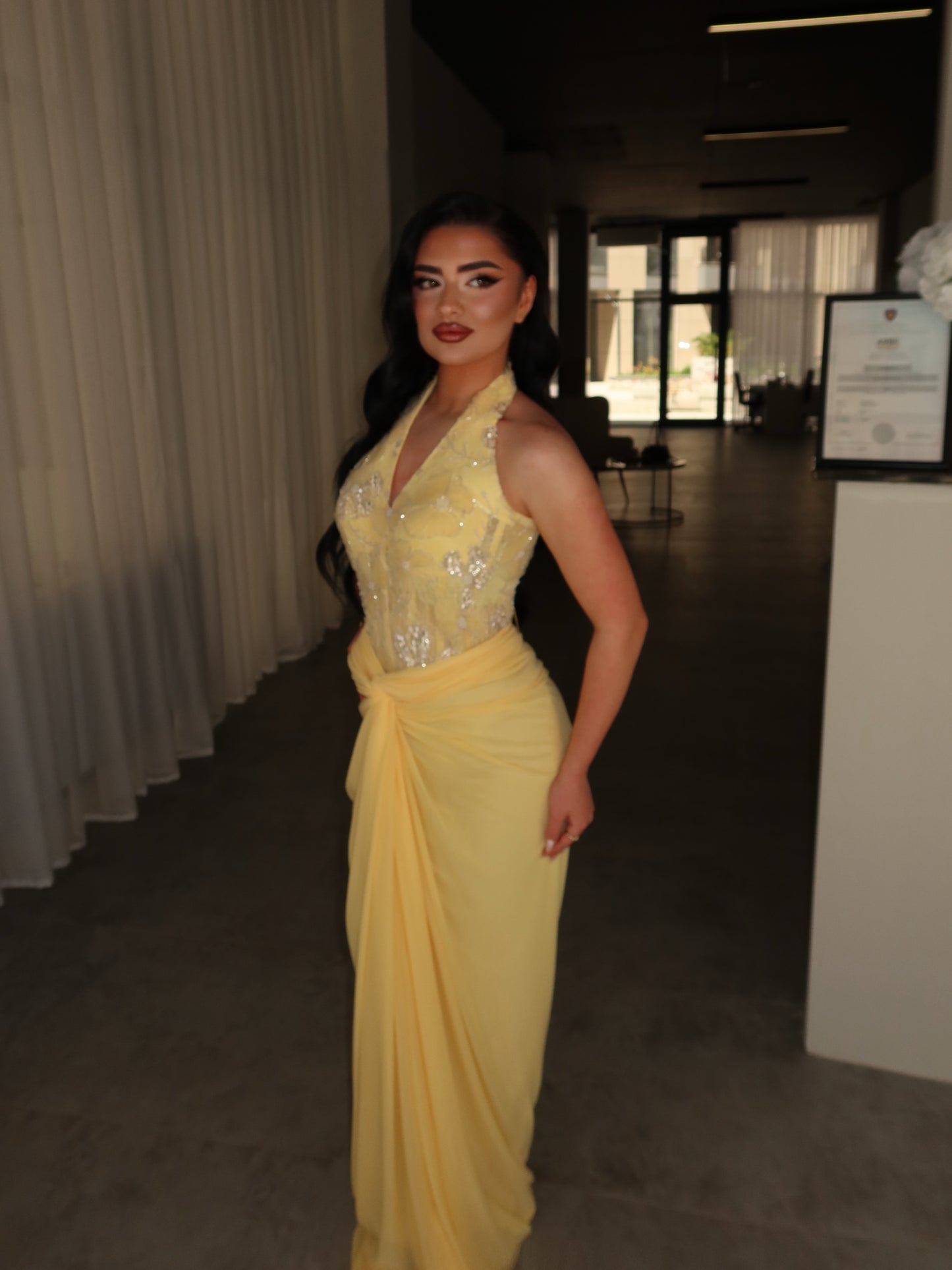 Sexy Yellow Halter Sleeveless Mermaid Sequins Prom Dress