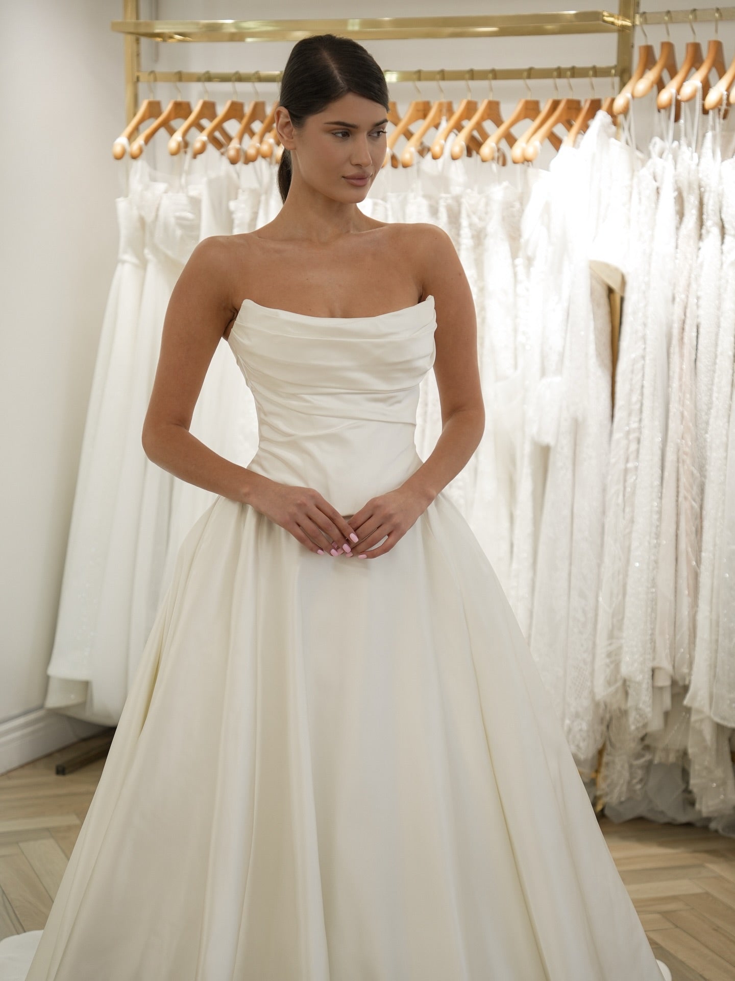 Sweetheart Sleeveless A-Line Floor-Length Wedding Dress