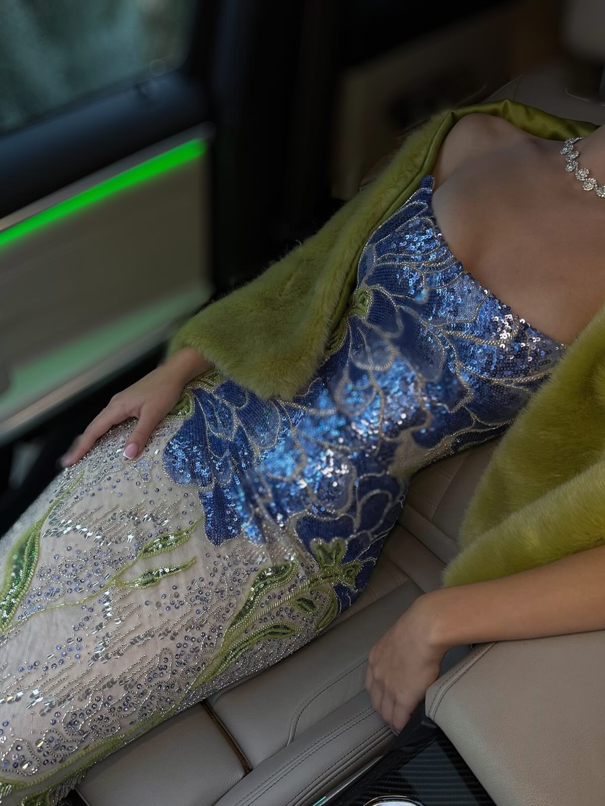 Strapless Sequins Flowers Sleeveless Mermaid Prom Dress
