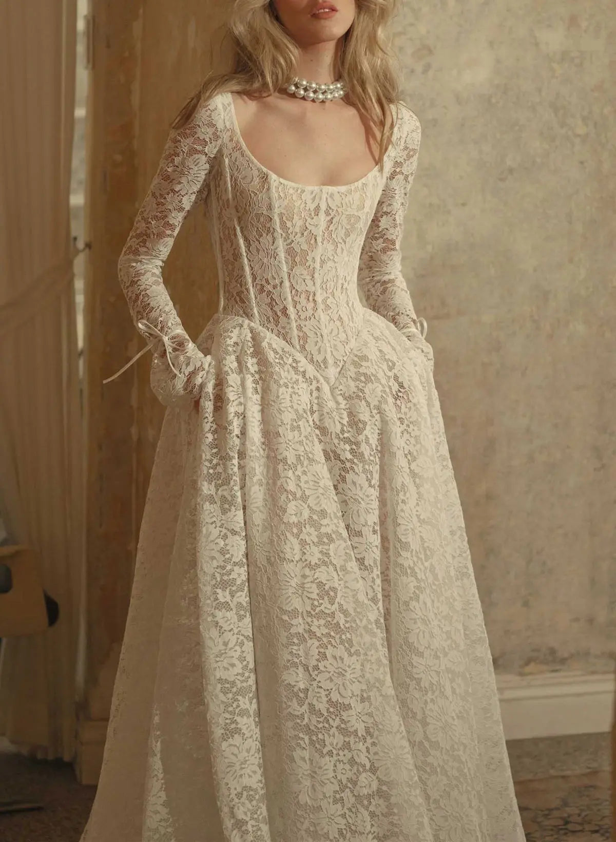 Elegant Square Neck Lace Long Sleeve A-Line Floor-Length Wedding Dress