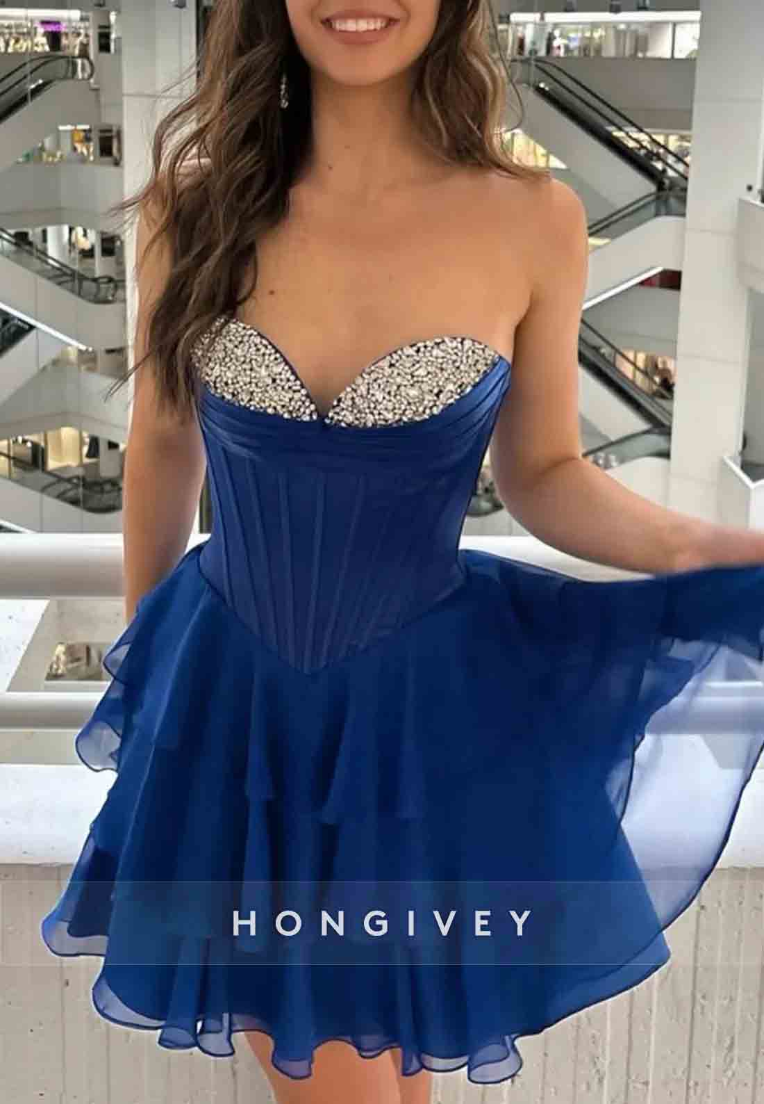 Sleeveless Short Sweetheart A-Line Strapless Pleated Homecoming Dresses