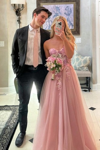 Gorgeous A Line Sweetheart Pink Long Prom Dress with Appliques