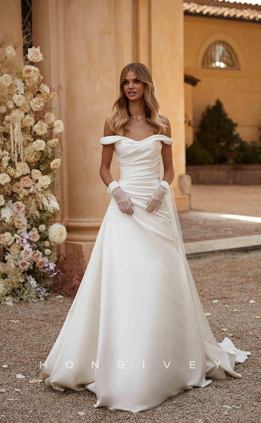 H0847 - Couture Lace-Up Back With Train Gloved Romantic Wedding Dress