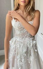 H1201 - Sexy Tulle A-Line Sweetheart Spaghetti Straps Floral  Appliques With Train Wedding Dress