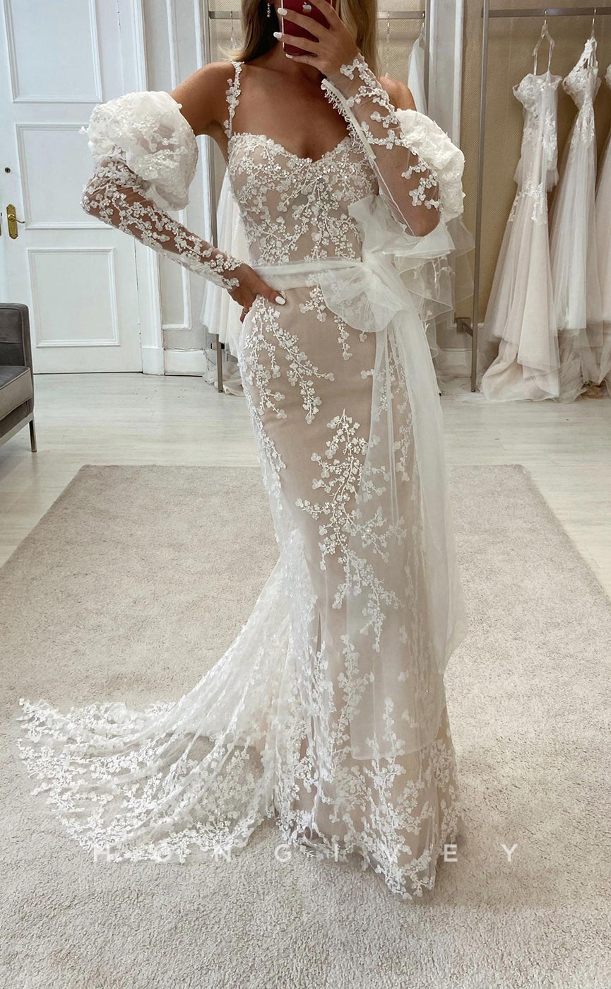 H1610 - Glamorous Trumpet Sweetheart Halter Empire Lace Applique With Train Wedding Dress