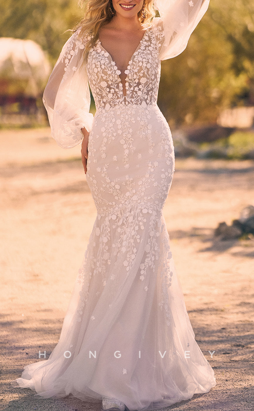 H1616 - Sexy Lace Trumpet V-Neck Long Sleeve Empire Appliques Backless With Train Wedding Dress