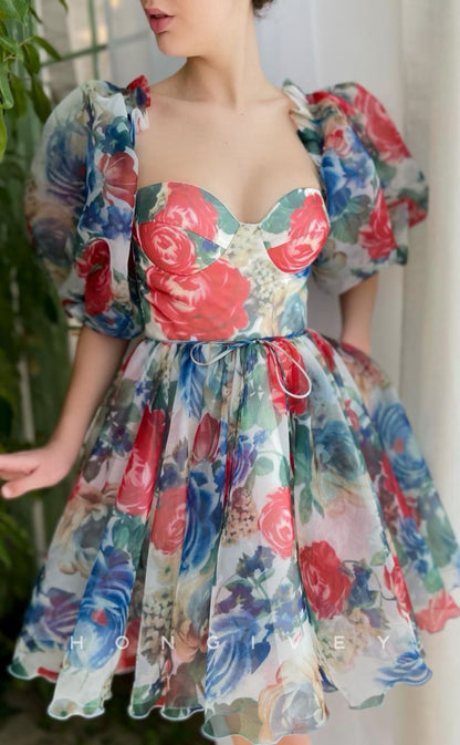 H1728 - Sweet Floral Pattern Lace-Up Puff Sleeves Short Graduation  Homecoming Party Dress