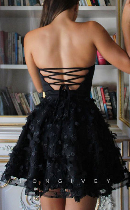 H1947 - Sexy A-Line Sweetheart Strapless Lace-Up Appliques Short Homecoming Dress