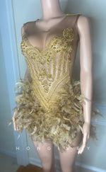 H2090 - Sexy Fitted Glitter Round Sleeveless Rhinestone Feathers Homecoming Dresses For Black Women