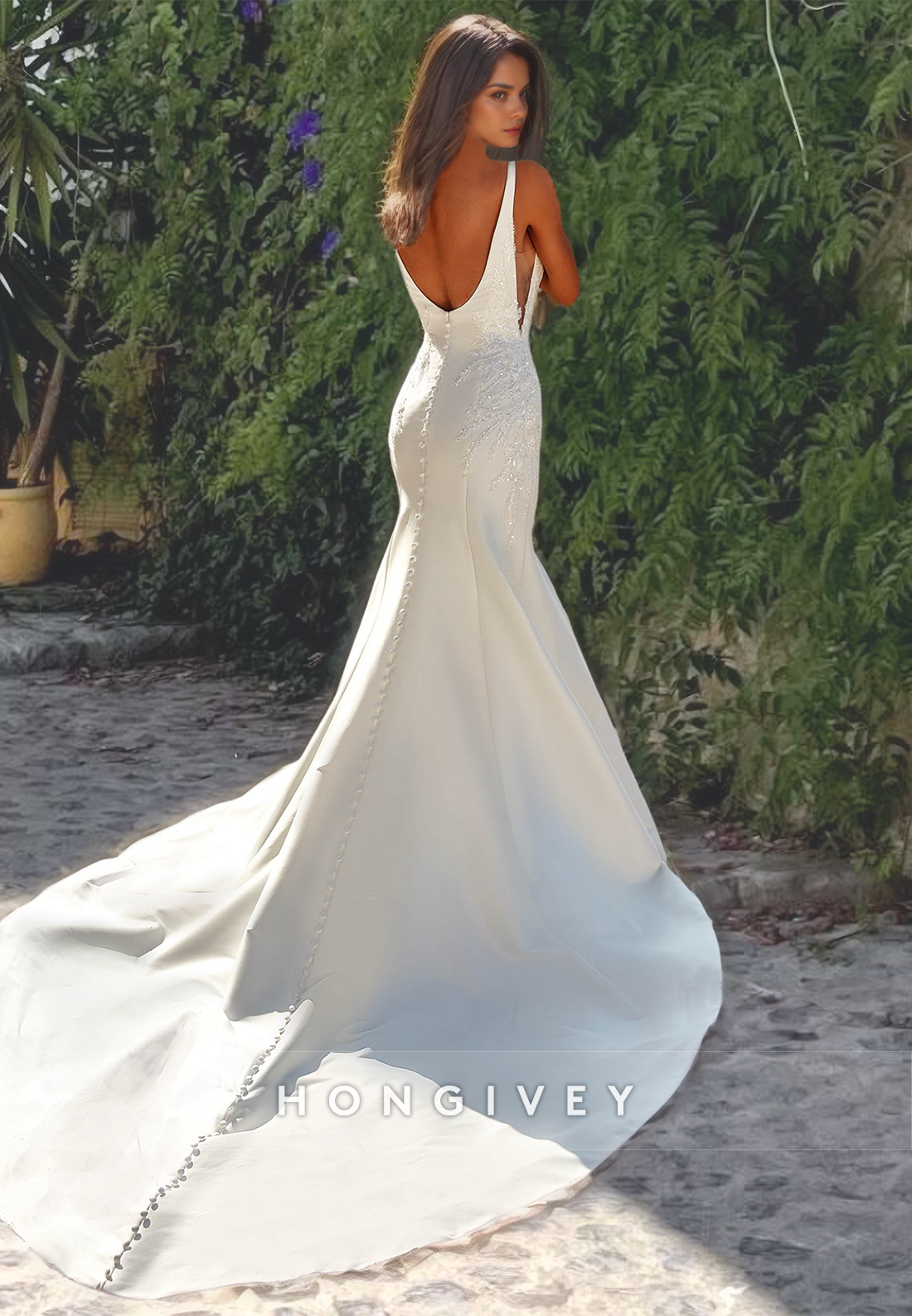 Sexy Satin Trumpet V-Neck Straps Sleeveless  Empire Beaded Appliques With Train Wedding Dress