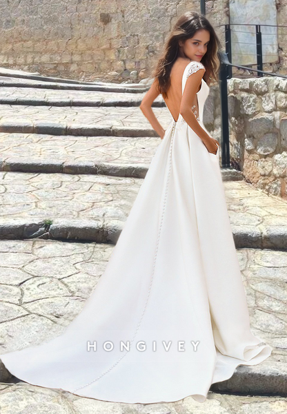 Elegant V Neck Spaghetti Straps Wedding Dress A-Line Backless Satin Formal Wedding Gown