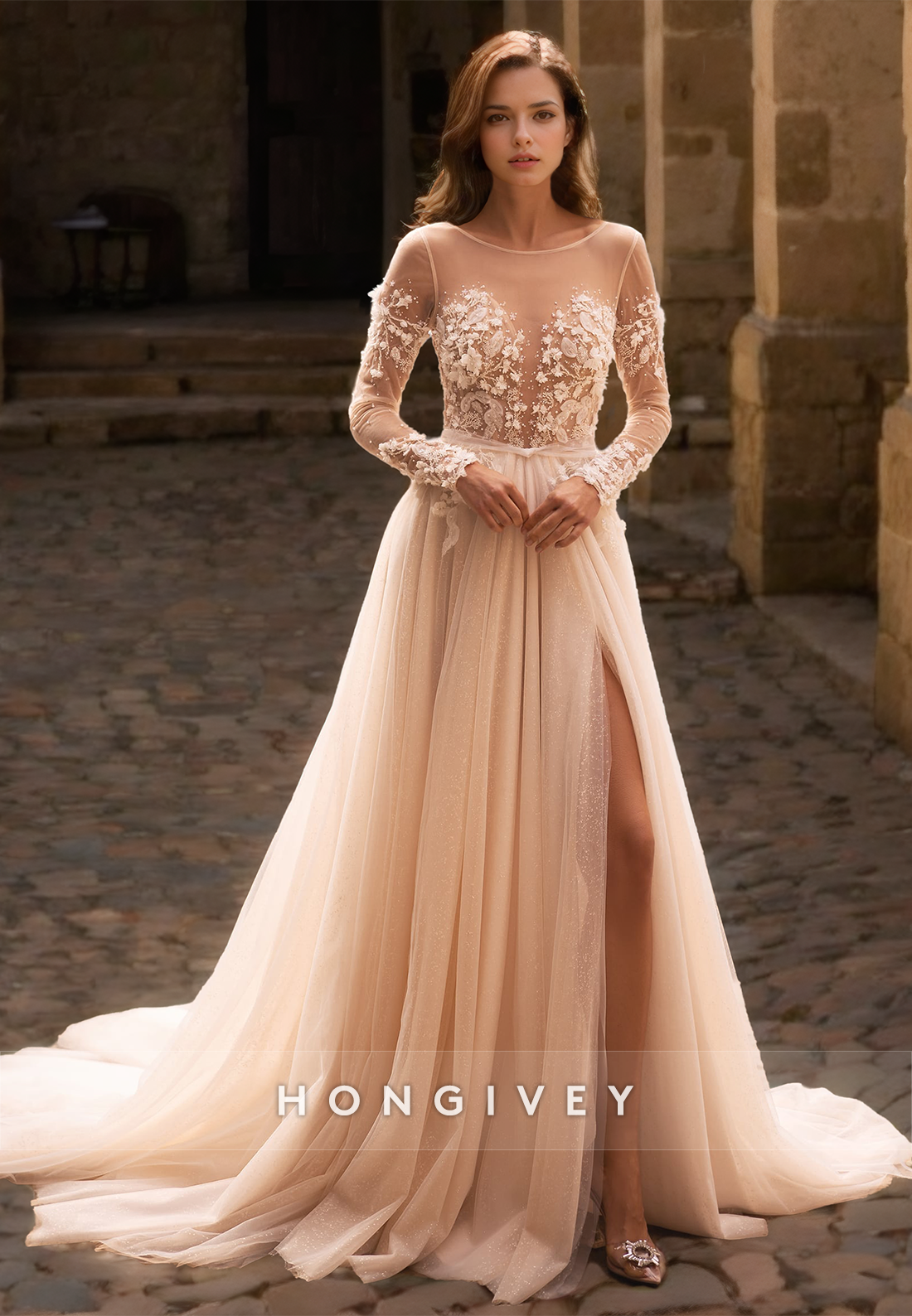 HONGIVEY Lace Wedding Dresses with Train Sweetheart Long Sleeves Organza Bride's Dress