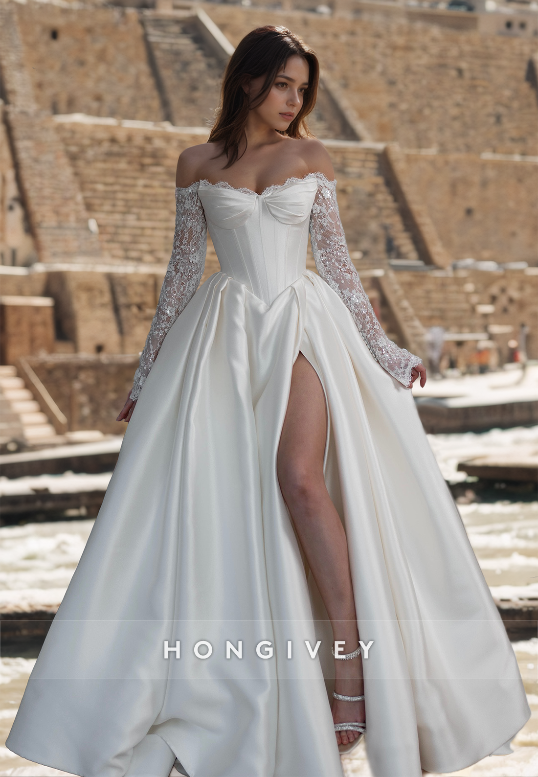 HONGIVEY Lace Long Sleeves Wedding Dress Slit Sweetheart A-Line Bride Gown