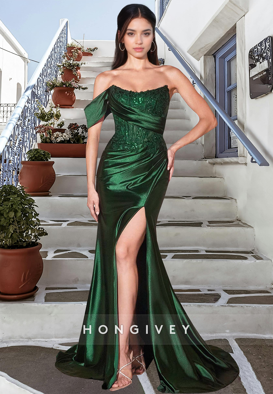 HONGIVEY One Shoulder Ruched Sheath Evening Dress Applique Prom Gown with Side Slit