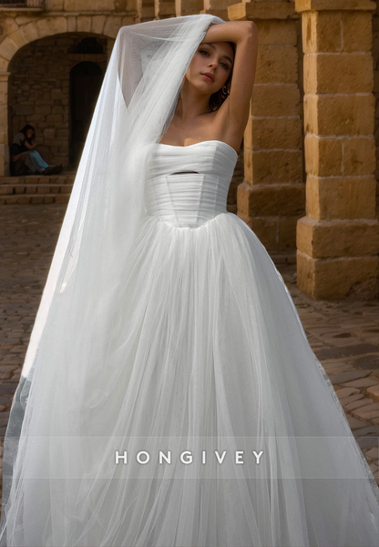 Casual Tulle A-Line Sweetheart Strapless Beach Wedding Dress