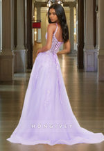 Stunning A-Line Lace Illusion Quinceanera Dress Lace Up Floor Length Party Dresses