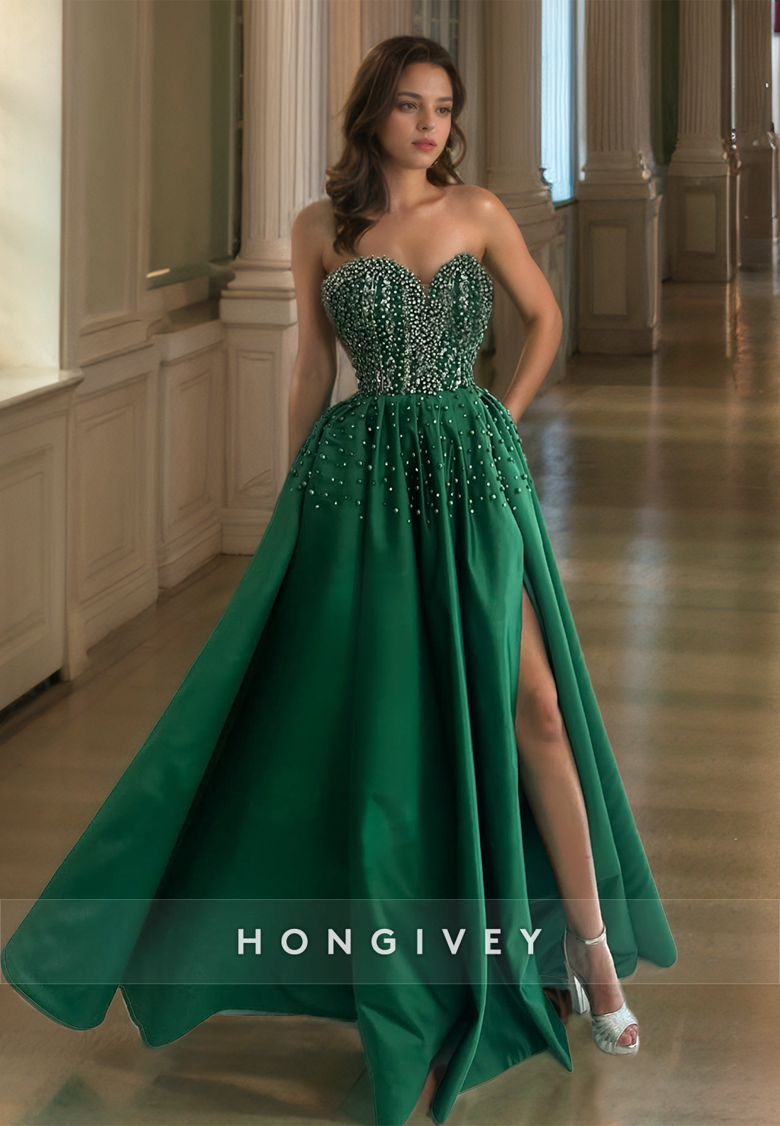 Elegant Dark Green Beaded Long Formal Evening Dress Strapless Satin A-Line Prom Gown