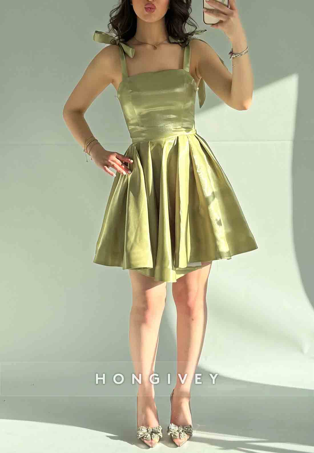 A-Line Sleeveless Tie Back Regular Straps Short Homecoming Dresses With Bowknots