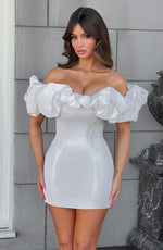 Ruffle Off the Shoulder Sleevless Mermaid Short Mini Wedding Dress