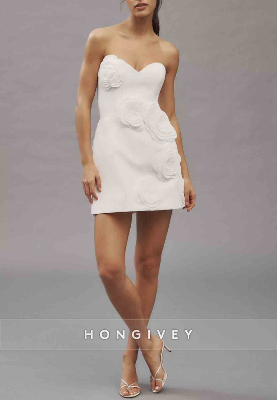 White Strapless Sweetheart Mini Homecoming Dresses with Appliqued Flowers