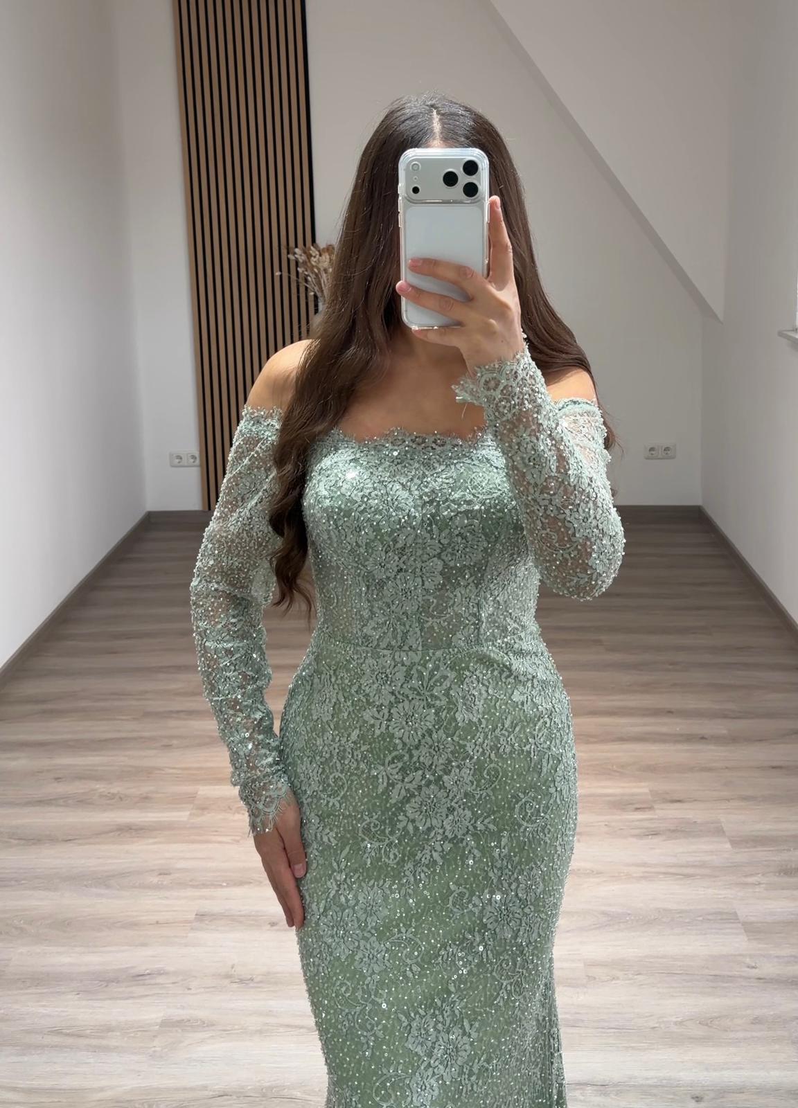 Elegant Floor-Length Off the Shoulder Trumpet Evening Gowns with Corset