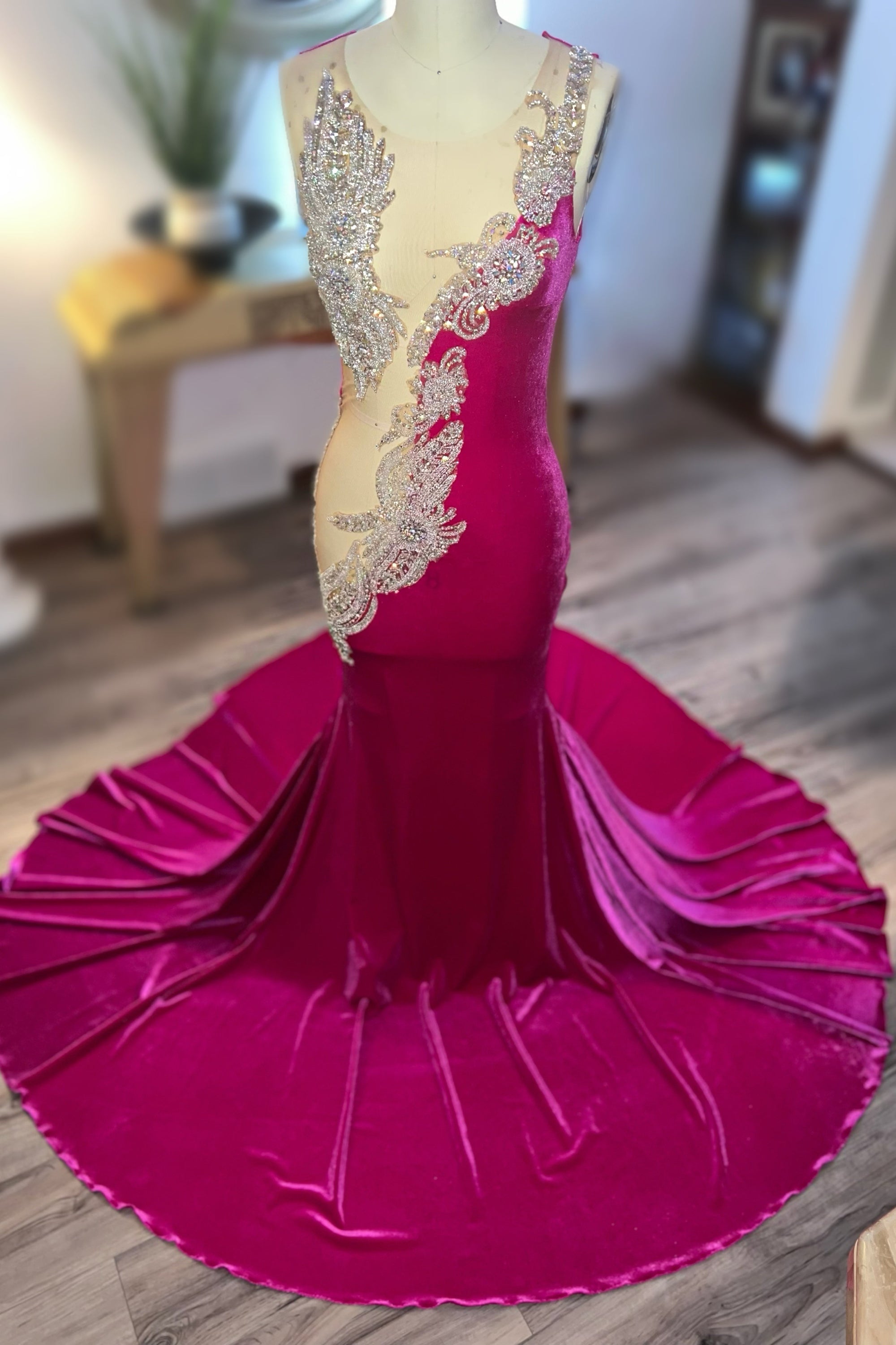 Sparkle Applique Sleeveless Mermaid Floor-Length Prom Dress