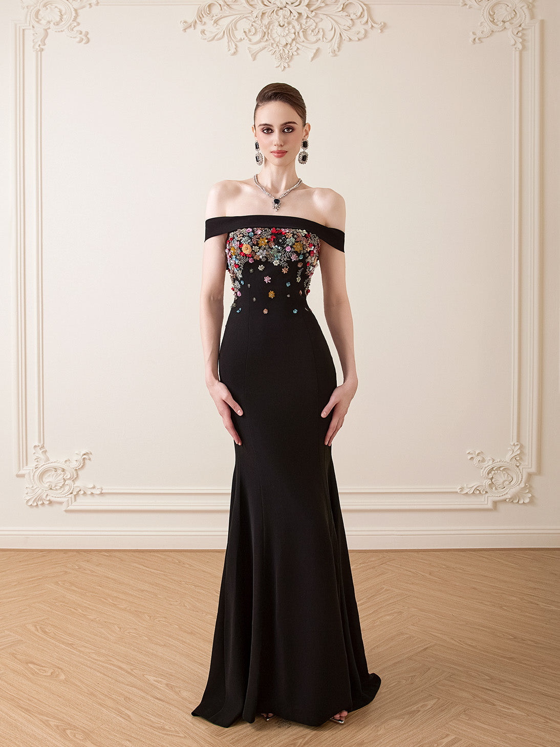 Black Off the Shoulder Flowers Applique Sleeveless Mermaid Bow Backless Evening Dress