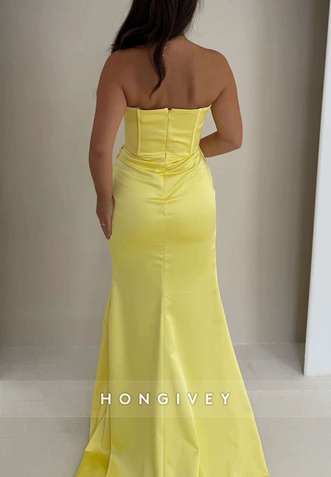 Yellow Strapless Floor-Length Trumpet Evening Gowns with Side Slit
