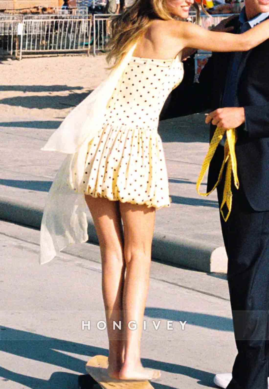 Yellow Halter Neck Spotted Ruched Sweetheart A-Line Mini Homecoming Dress