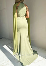 Green Halter Neck Floor-Length Mermaid Evening Gown with Draping