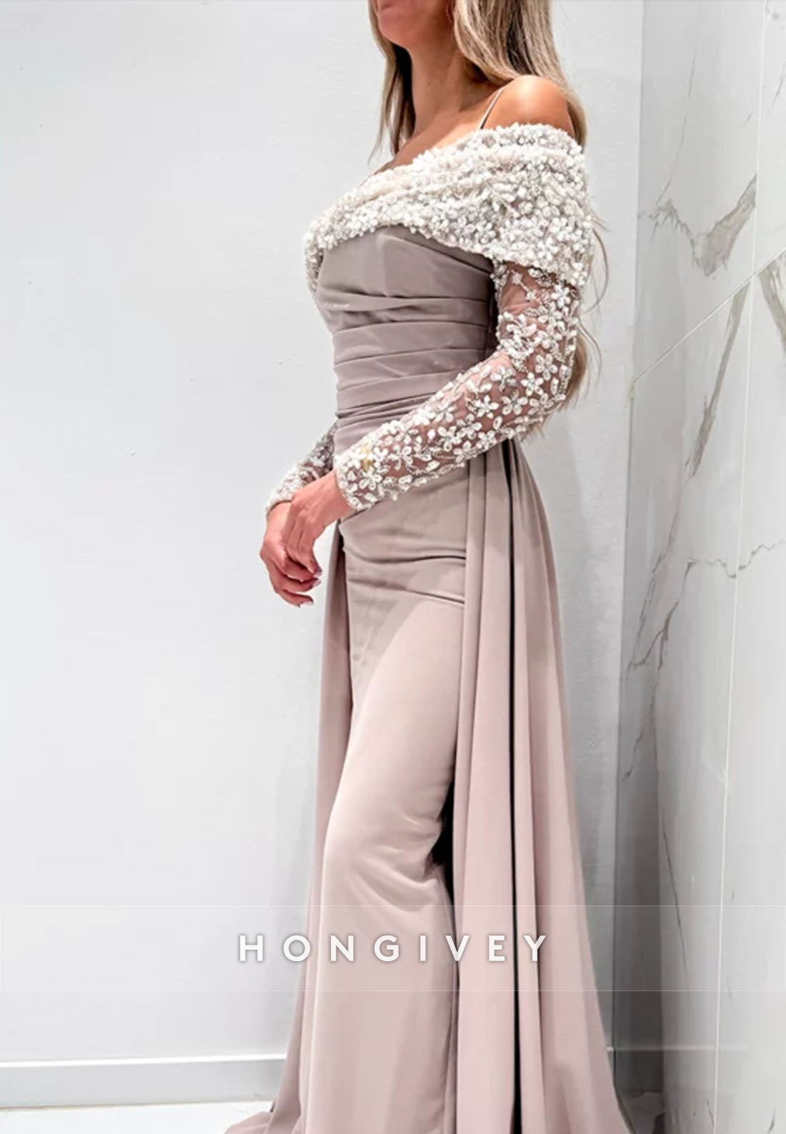 Spaghetti Straps Detachable Off-Shoulder Floor-Length Evening Gown with Beading