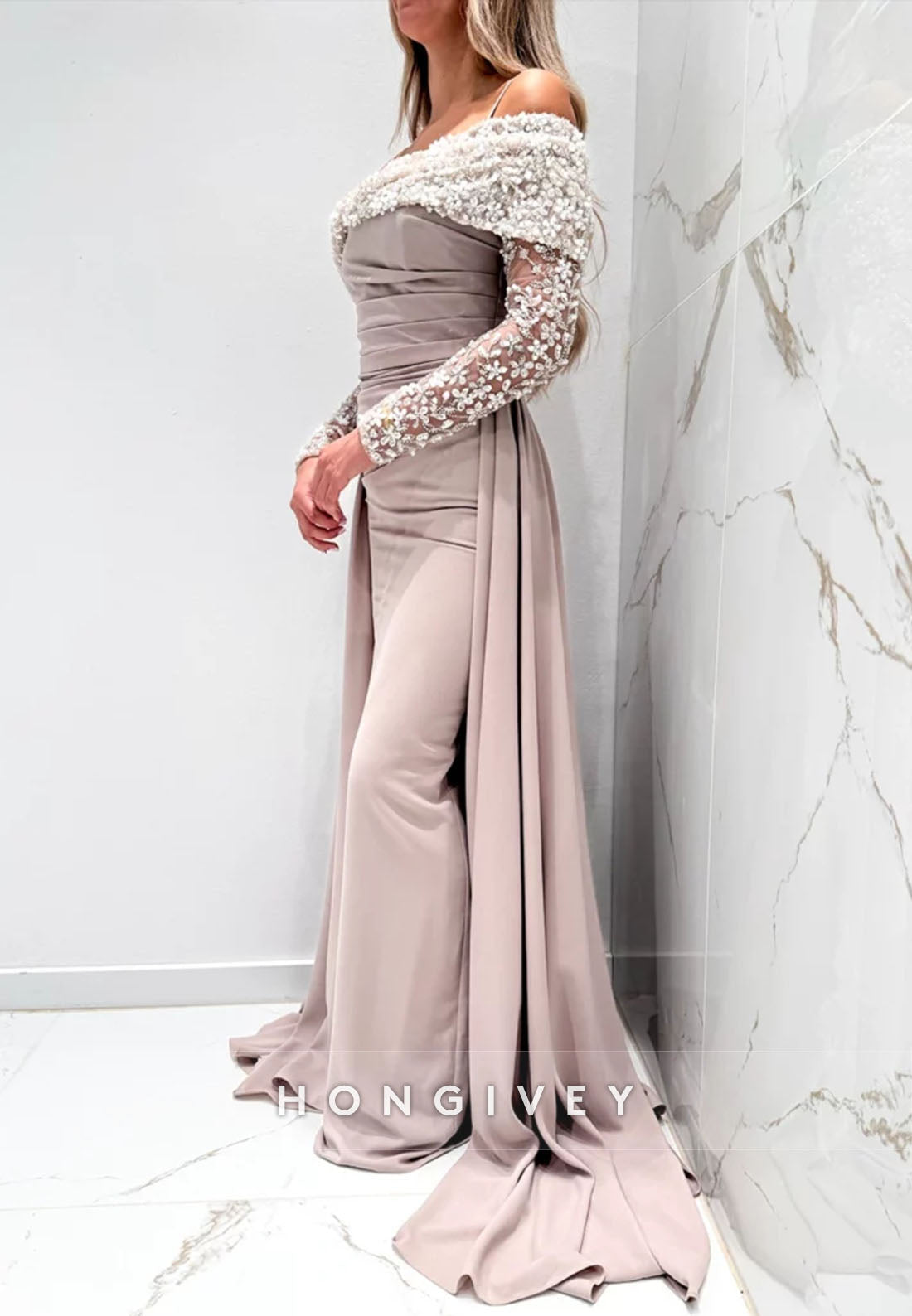 Spaghetti Straps Detachable Off-Shoulder Floor-Length Evening Gown with Beading